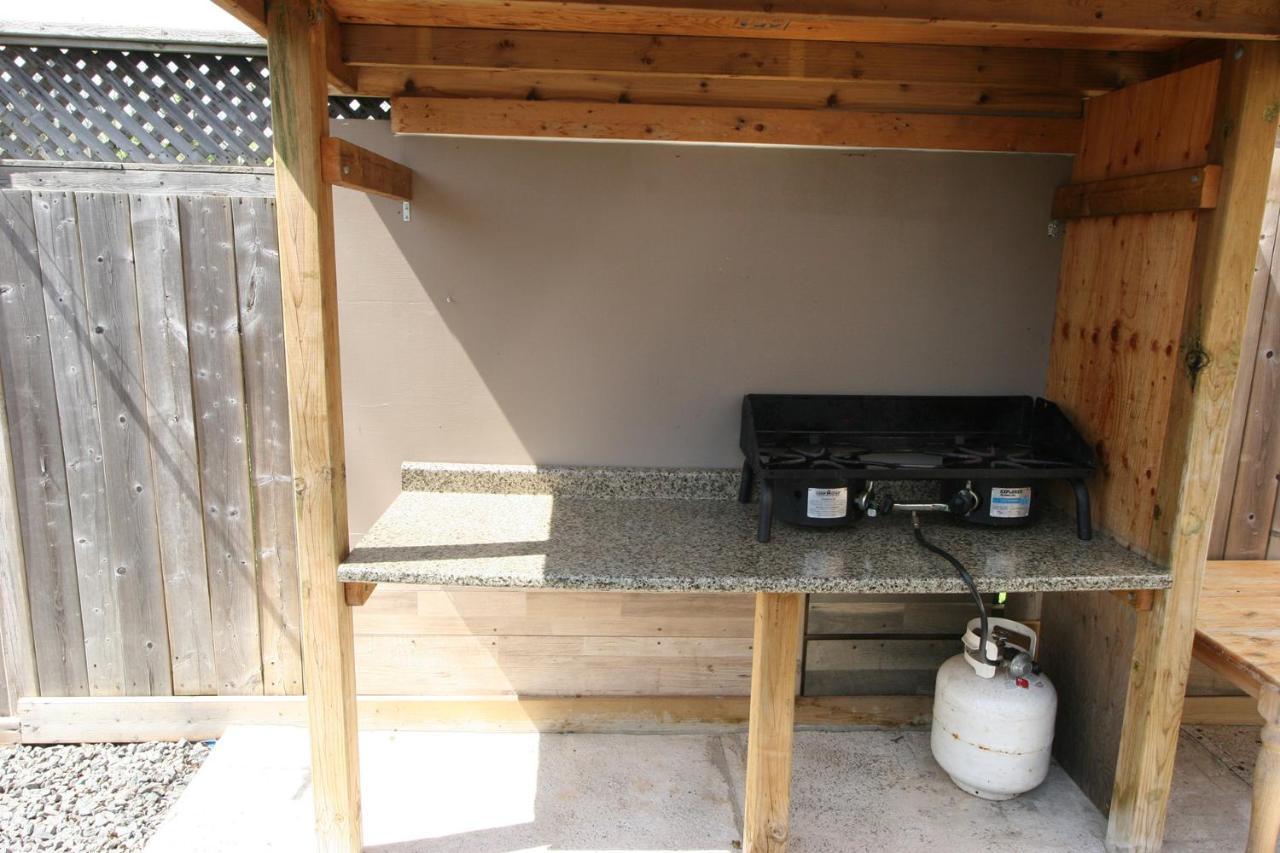Pelican Guest House. Village Style Living. Spend Vacation Time In Eco Place! Fort Erie Dış mekan fotoğraf